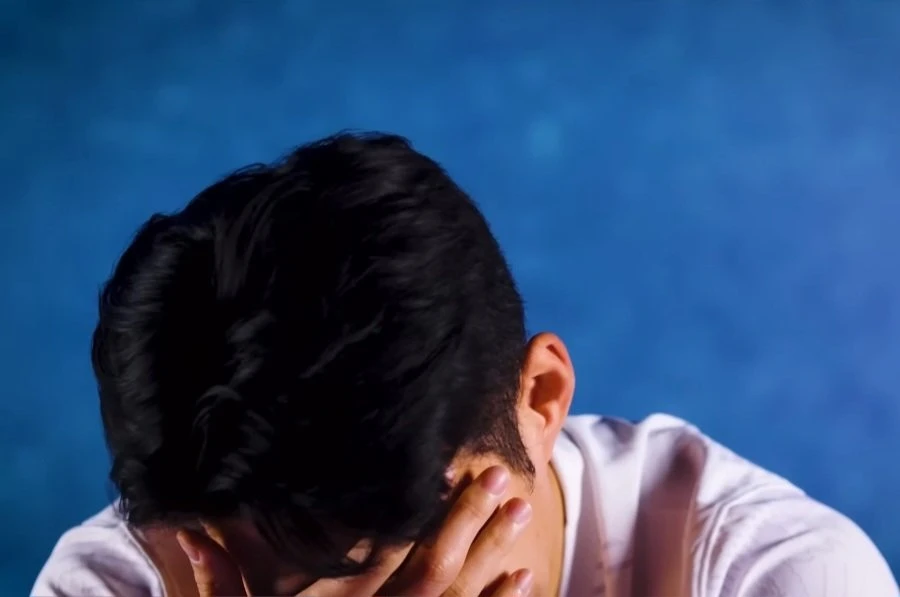 많이 회복된듯한 손흥민 손가락