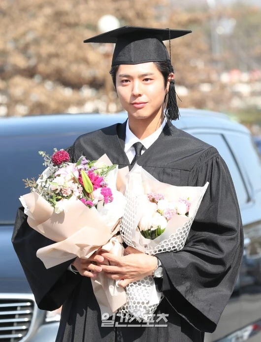 학교 졸업식 호불호 갈리는 선물